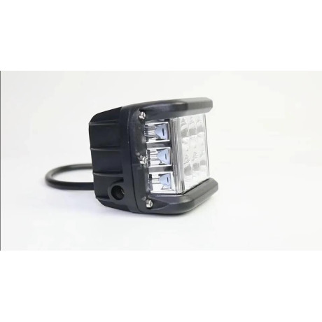 Pracovní LED světlo pro offroad a pick-up vozy